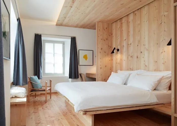 Krone Saeumerei Am 4* لا بانت شاموس سي إتش