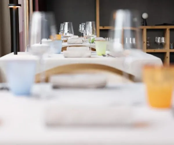 Krone Saeumerei Am فندق