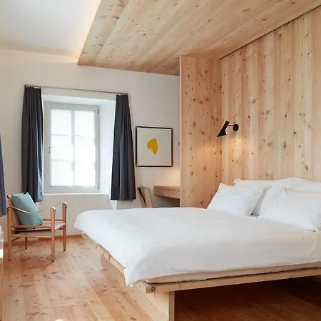 Krone Saeumerei Am 4* La Punt-Chamues-ch