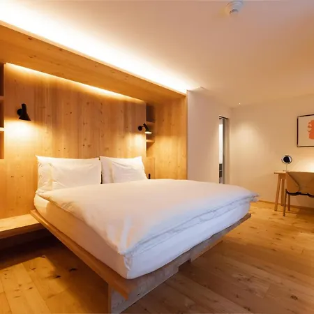 Krone Saeumerei Am La Punt-Chamues-ch