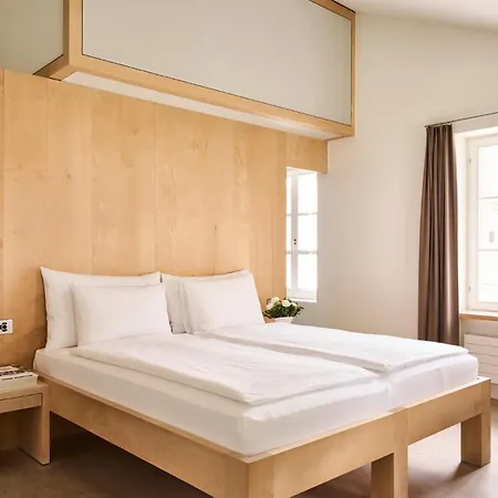 Krone Saeumerei Am 4* La Punt-Chamues-ch