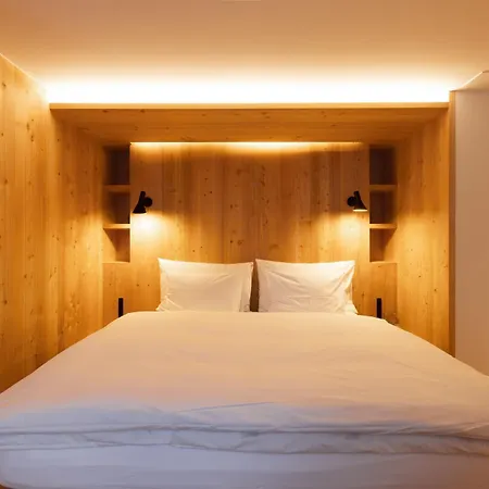 Krone Saeumerei Am Hotel