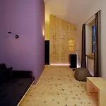 Krone Saeumerei Am Hotel 4*