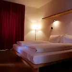 Krone Saeumerei Am Hotel 4*